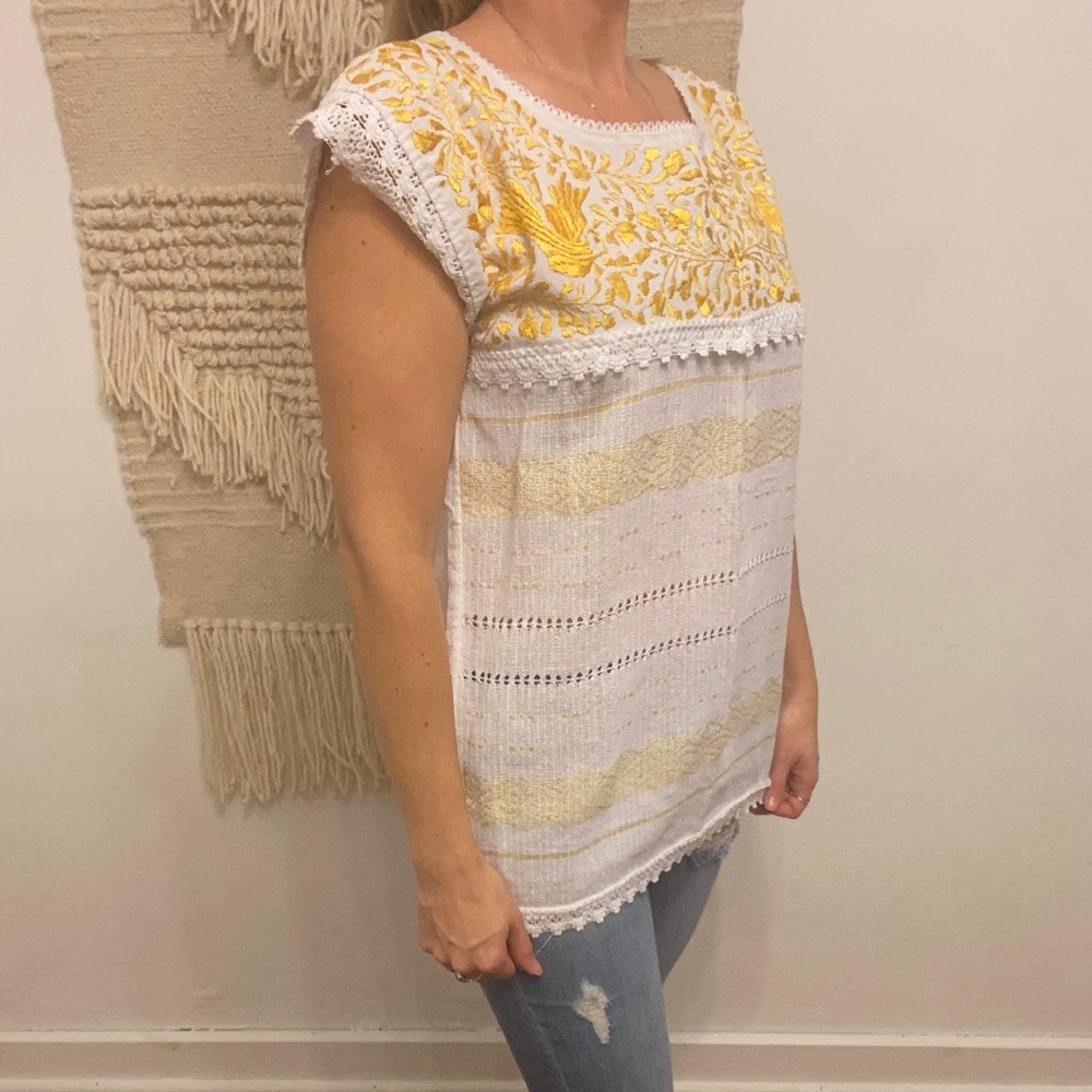 Vintage Mexican Embroidered Authentic Top